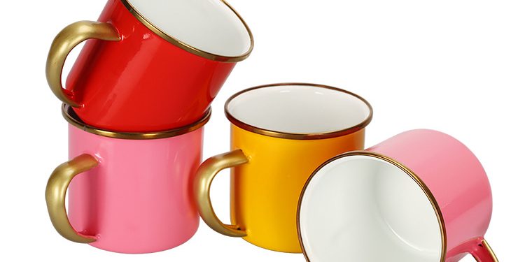 Edged enamel mug (2)