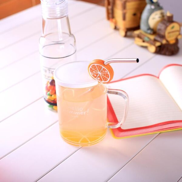Glass cup with straw (2)
