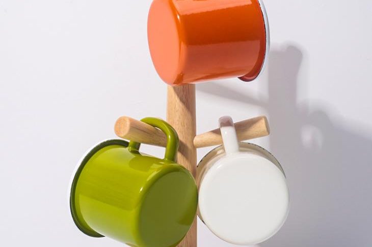 White edge enamel mug (4)