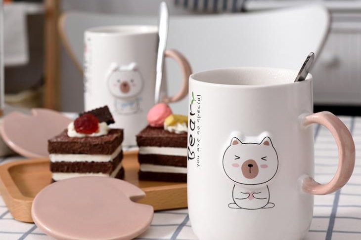 bear ceramic mugs (4)