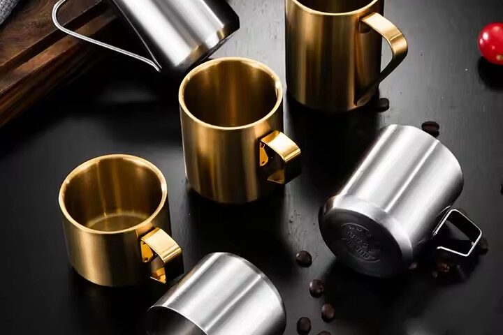 Double wall insulated stainless steel coffee mug for travel and branding