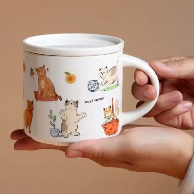 Cute cat design ceramic coffee mug with lid and spoon, perfect for home use
