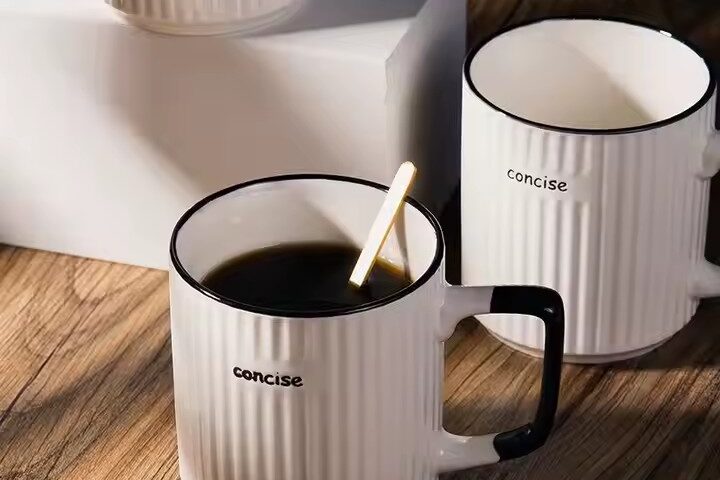 Japanese-style ceramic mug with vertical stripes for home and office use