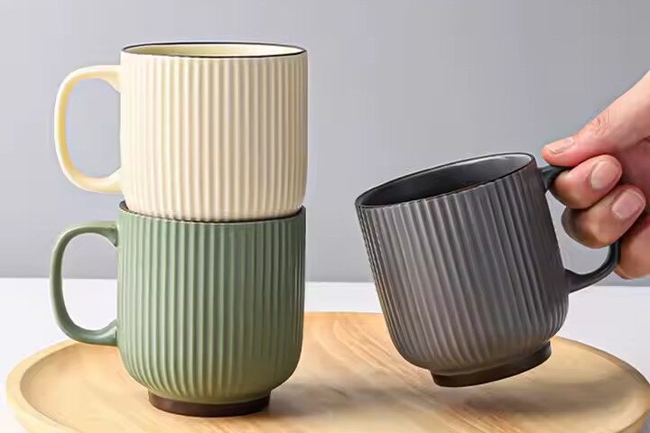 Modern Vintage Glazed Ceramic Coffee Mug with Stripe Texture