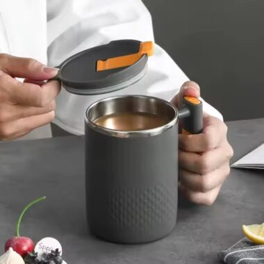 Double wall insulated stainless steel mug for hot and cold beverages