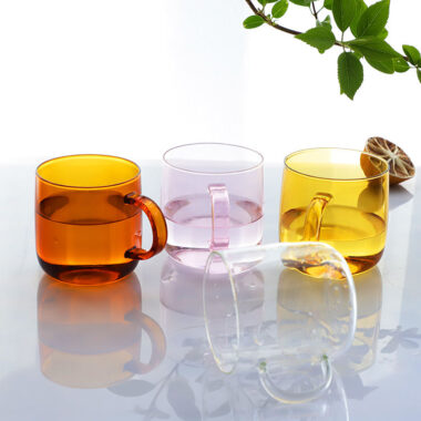 custom high quality colored glass mug supplier
